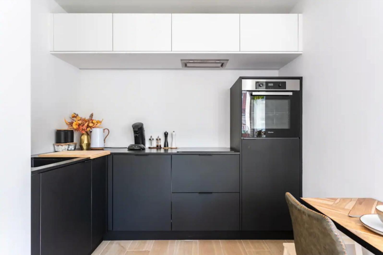 Sunny Haven Apartment แอนต์เวิร์ป ภายนอก รูปภาพ